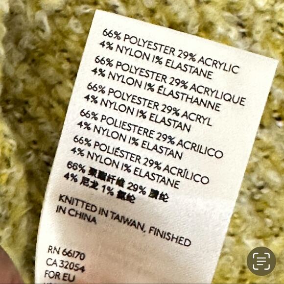 Free People BFF Cowl Neck Yellow Oversized Knit Pullover Sweater Size XS - Picture 6 of 7